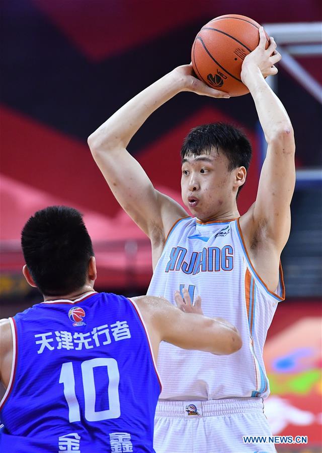 (SP)CHINA-QINGDAO-BASKETBALL-CBA LEAGUE-XINJIANG FLYING TIGERS VS TIANJIN PIONEERS(CN)