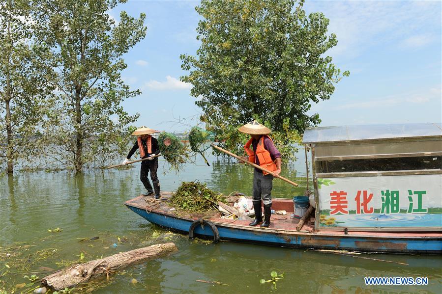 CHINA-HUNAN-CHANGSHA-XIANGJIANG RIVER-CLEANUP (CN)