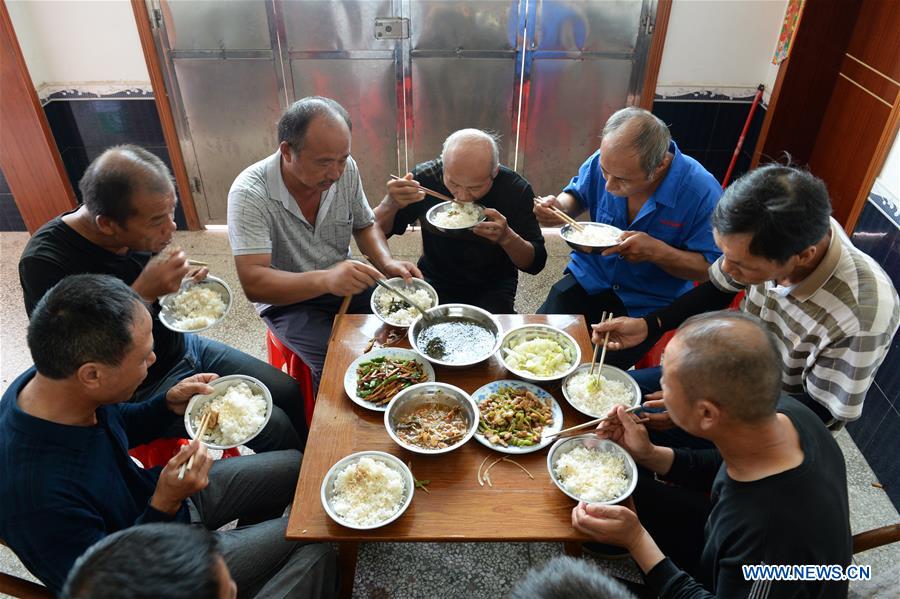 CHINA-HUNAN-CHANGSHA-XIANGJIANG RIVER-CLEANUP (CN)