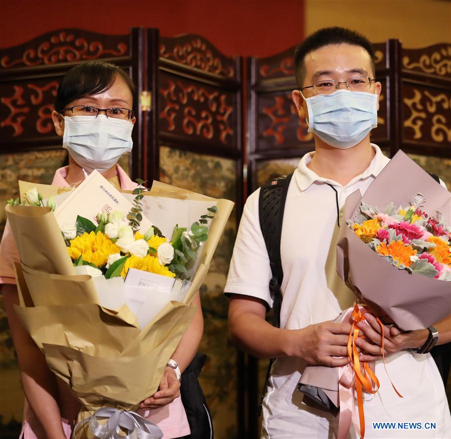 CHINA-HONG KONG-COVID-19-CHINESE MAINLAND-VIRUS TESTING PROFESSIONALS-ARRIVAL (CN)