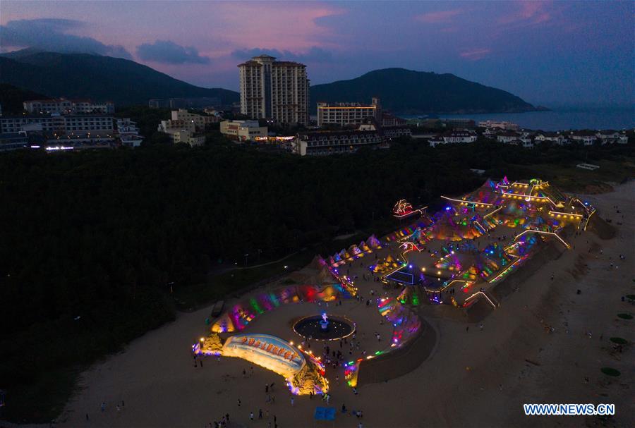 CHINA-ZHEJIANG-ZHOUSHAN-BEACH-TOURISM (CN)