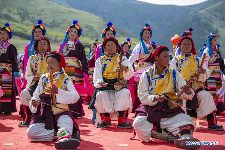 (InTibet)CHINA-TIBET-QAMDO-XIANZI DANCE (CN)