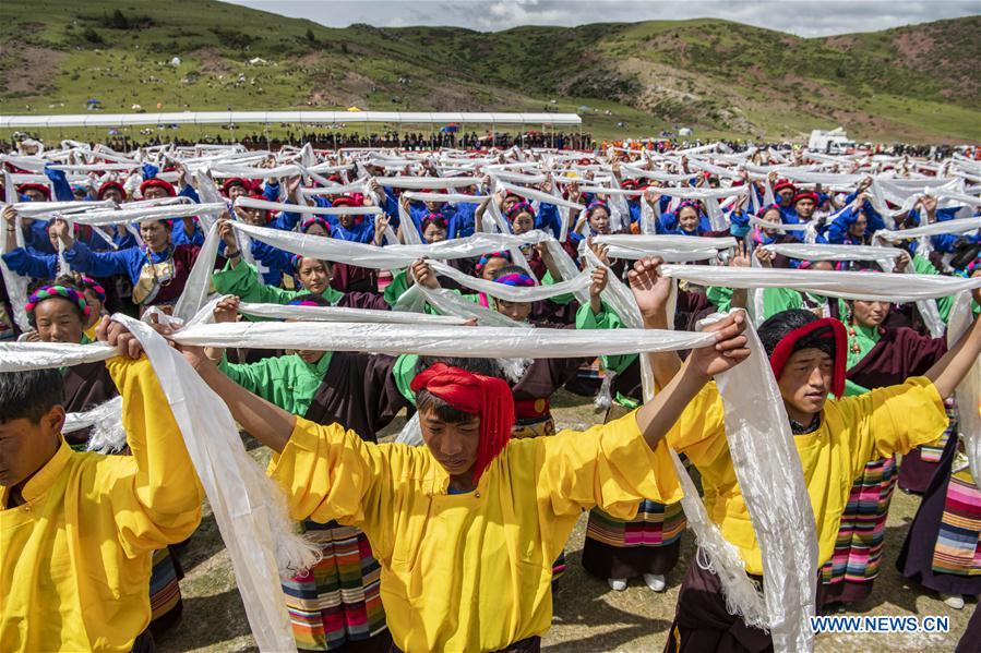 (InTibet)CHINA-TIBET-QAMDO-XIANZI DANCE (CN)