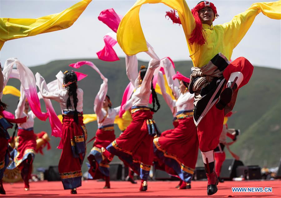 Jinma nomadic cultural festival held in Sertar County, SW