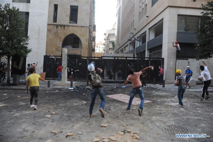 LEBANON-BEIRUT-PROTEST-CLASH