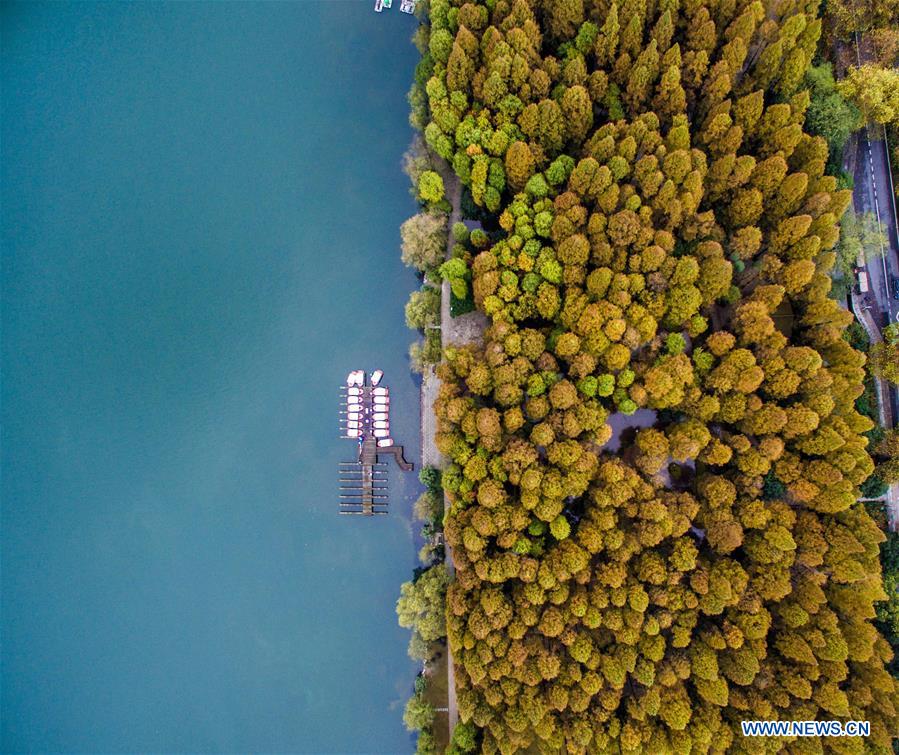 (ZhejiangPictorial) CHINA-ZHEJIANG-HANGZHOU-WEST LAKE-AUTUMN (CN)