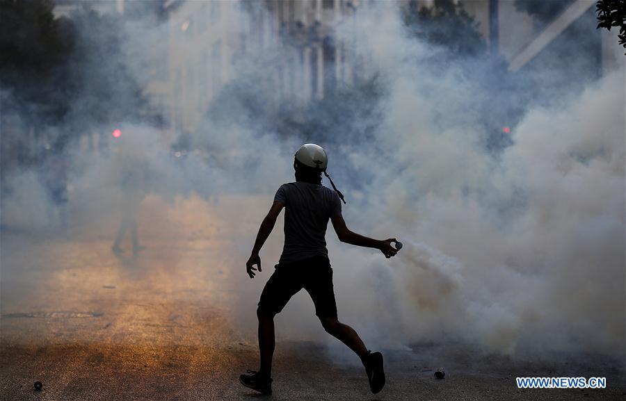 LEBANON-BEIRUT-PROTEST-CLASH