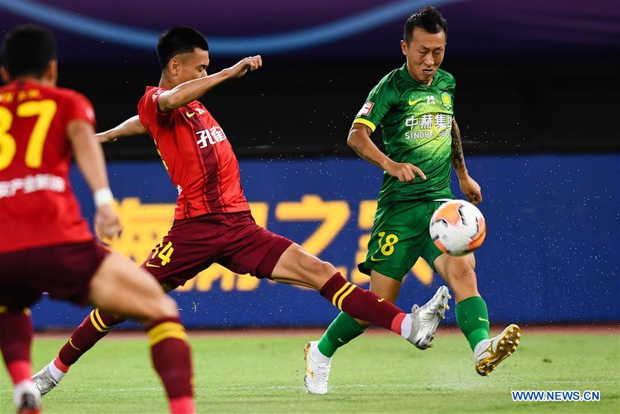 (SP)CHINA-SUZHOU-FOOTBALL-CHINESE SUPER LEAGUE-BEIJING GUOAN VS HEBEI CHINA FORTUNE (CN)