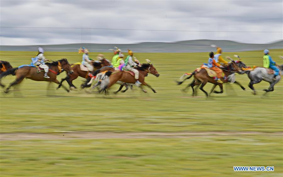 (SP)CHINA-TIBET-NAGQU-HORSE RACING FESTIVAL (CN)