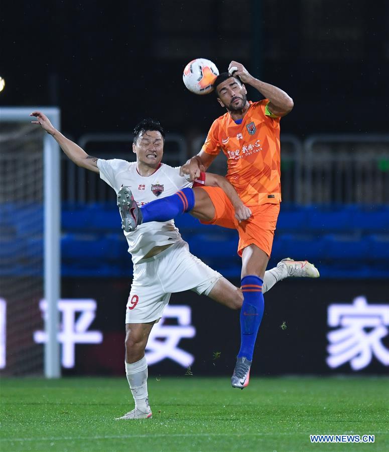 (SP)CHINA-DALIAN-FOOTBALL-CHINESE SUPER LEAGUE-SHANDONG LUNENG VS SHENZHEN FC (CN)