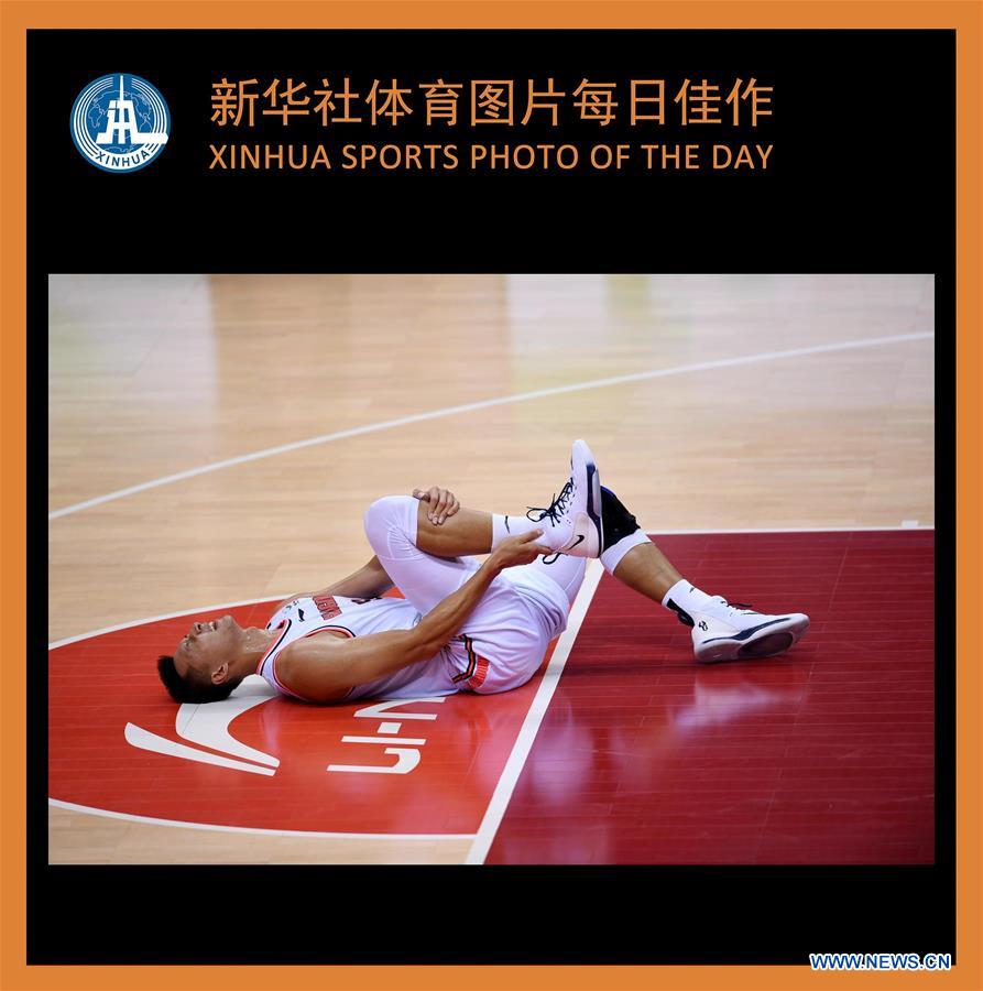 (SP)XINHUA SPORTS PHOTO OF THE DAY