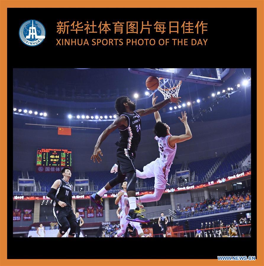 (SP)XINHUA SPORTS PHOTO OF THE DAY