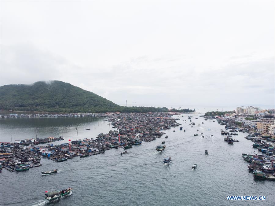 CHINA-HAINAN-FISHING SEASON(CN)