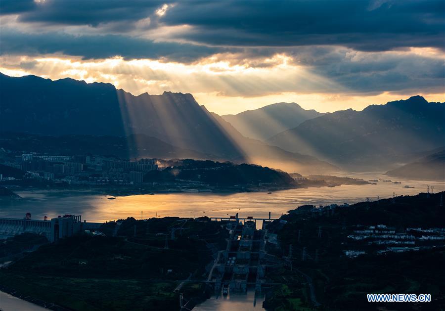 #CHINA-HUBEI-YICHANG-THREE GORGES-SUNSET GLOW(CN)