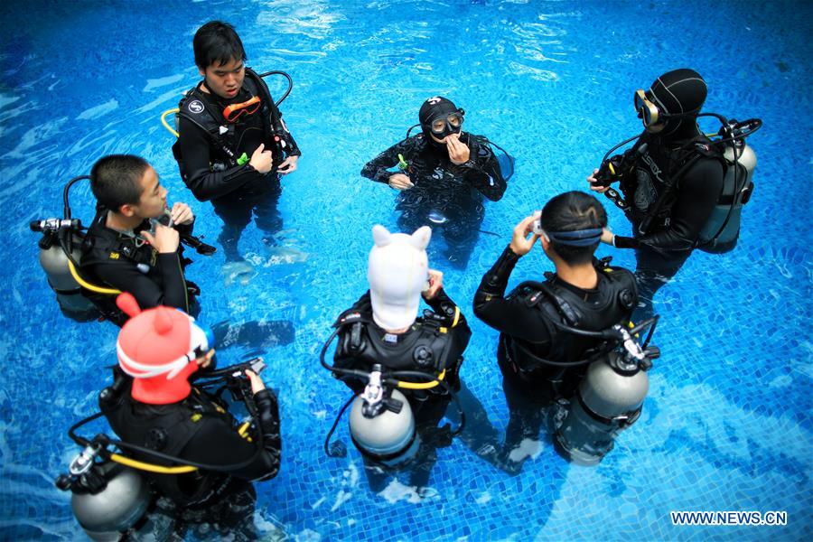 (SP)CHINA-GUIZHOU-SCUBA DIVING-TRAINING (CN)