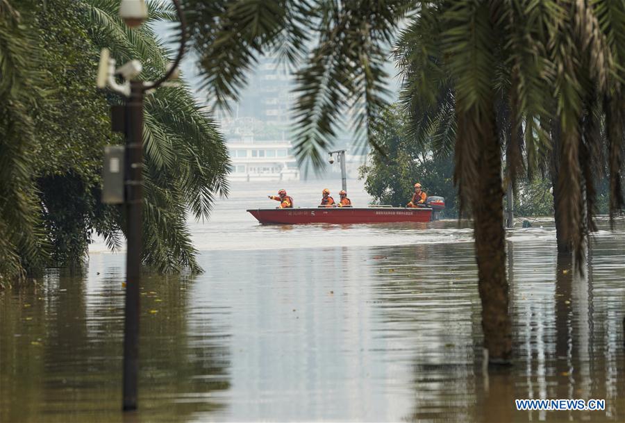 CHINA-CHONGQING-YANGTZE RIVER-FLOOD-RESCUE (CN) 