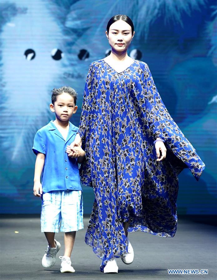 CHINA-ZHEJIANG-HANGZHOU-KIDS-FASHION WEEK (CN)