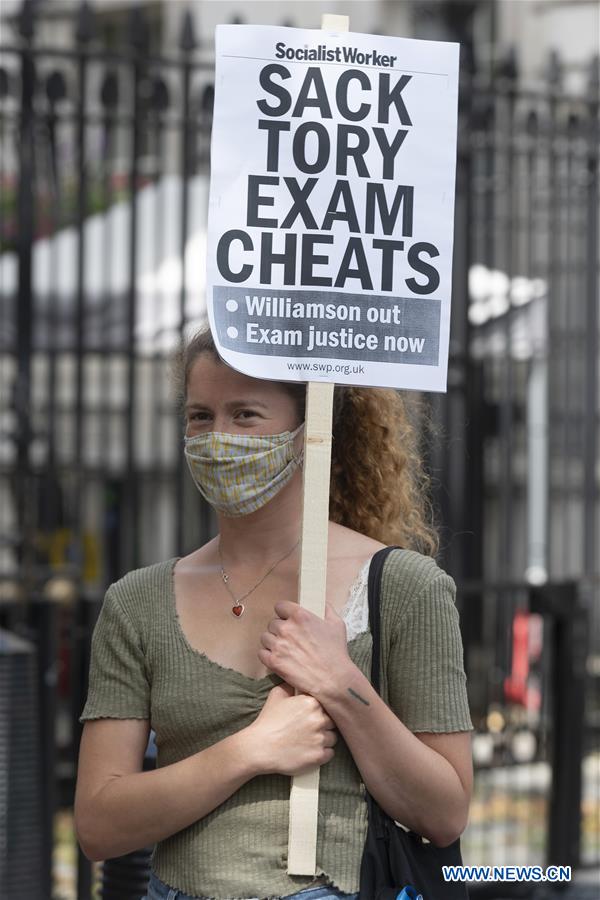 BRITAIN-LONDON-EDUCATION-DEMONSTRATION