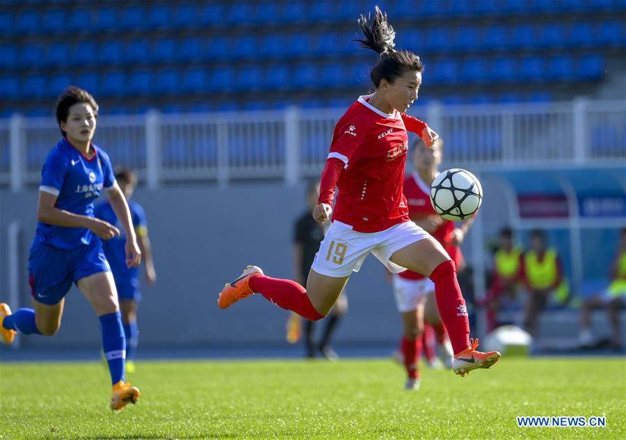 (SP)CHINA-KUNMING-FOOTBALL-2020 CFA WOMEN'S SUPER LEAGUE-SHANGHAI VS CHANGCHUN (CN)