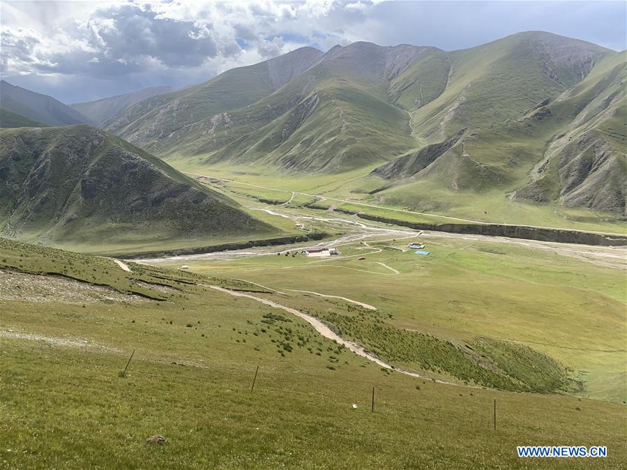 CHINA-QINGHAI-YUSHU-SCENERY (CN)