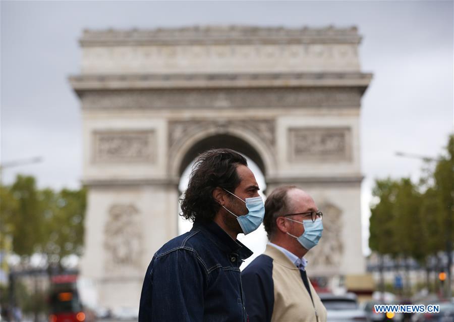 french gov"t mandates face masks on paris streets