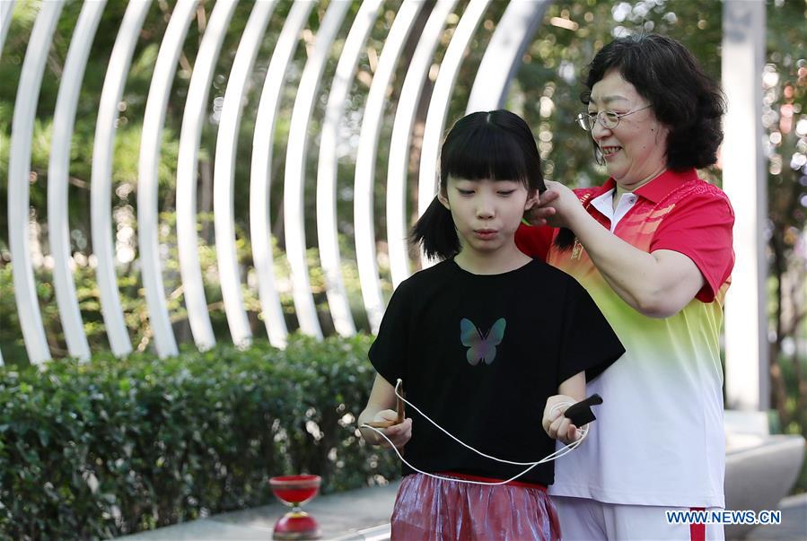 (SP)CHINA-BEIJING-DIABOLO-FOLK GAME (CN)