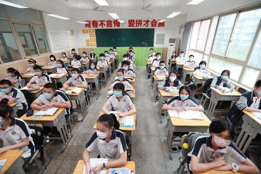 More primary schools reopen in China - Xinhua