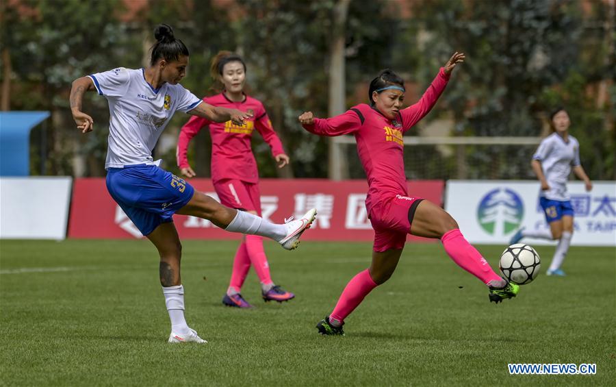 (SP)CHINA-KUNMING-FOOTBALL-2020 CFA WOMEN'S SUPER LEAGUE-CHANGCHUN VS BEIJING (CN)