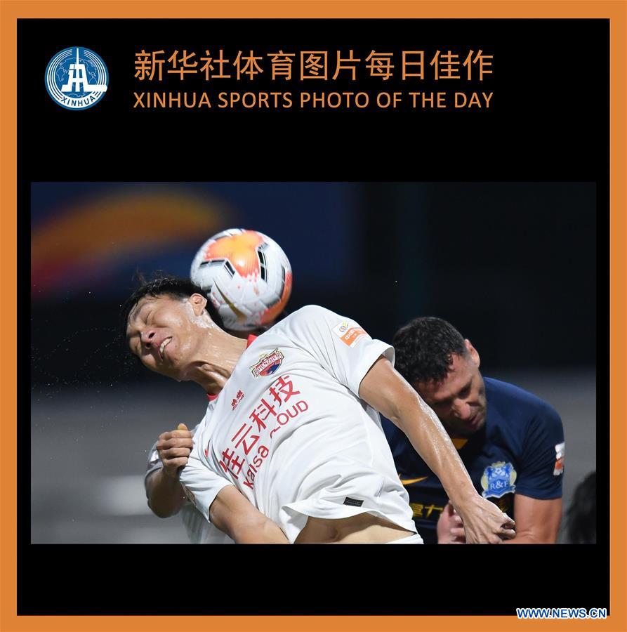 (SP)XINHUA SPORTS PHOTO OF THE DAY