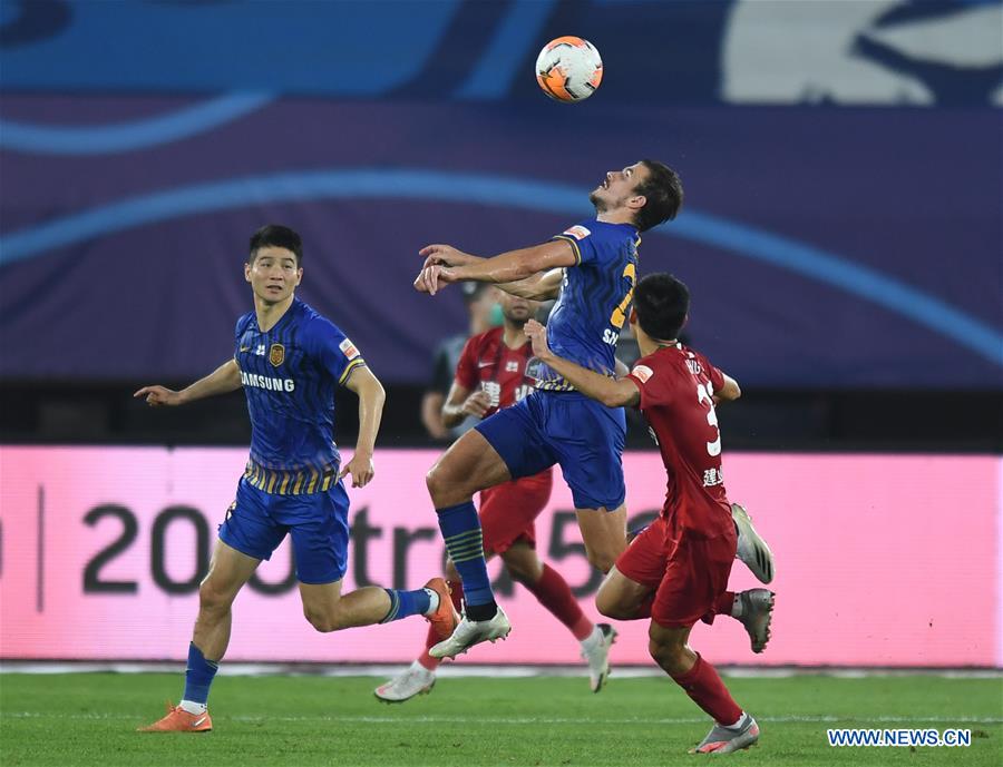 (SP)CHINA-DALIAN-FOOTBALL-CHINESE SUPER LEAGUE-HENAN JIANYE VS JIANGSU SUNING (CN)