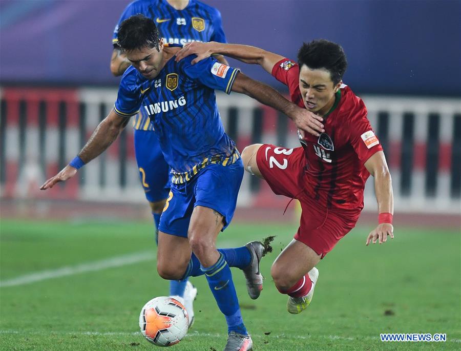 (SP)CHINA-DALIAN-FOOTBALL-CHINESE SUPER LEAGUE-HENAN JIANYE VS JIANGSU SUNING (CN)