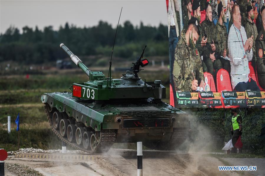 RUSSIA-MOSCOW-INTERNATIONAL ARMY GAMES-TANK BIATHLON-CHINESE TEAM-SEMI-FINAL 