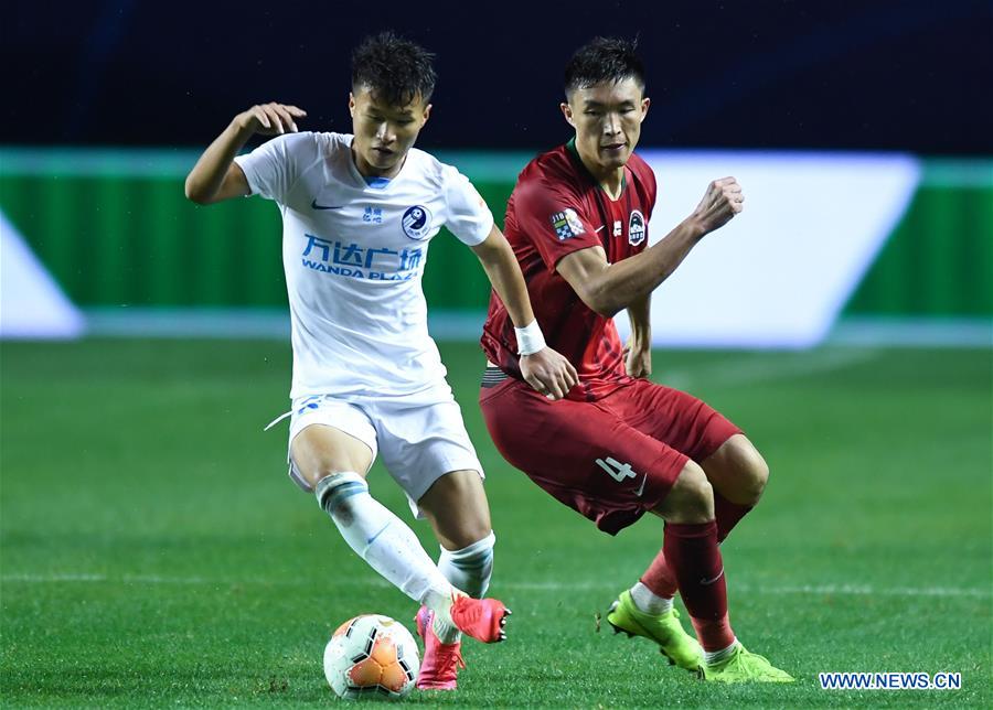 (SP)CHINA-DALIAN-FOOTBALL-CSL-HENAN JIANYE VS DALIAN FC(CN)