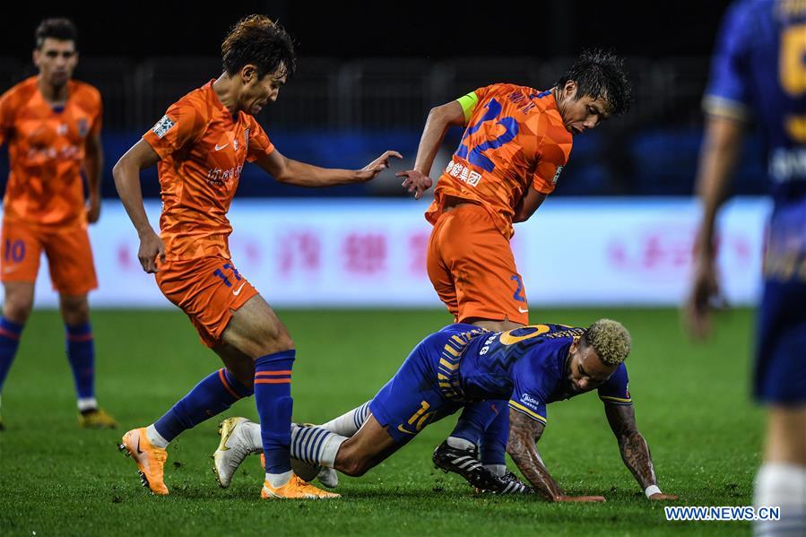 (SP)CHINA-DALIAN-FOOTBALL-CSL-SHANDONG VS JIANGSU (CN)