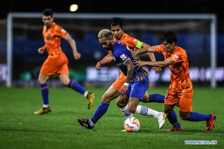 (SP)CHINA-DALIAN-FOOTBALL-CSL-SHANDONG VS JIANGSU (CN)