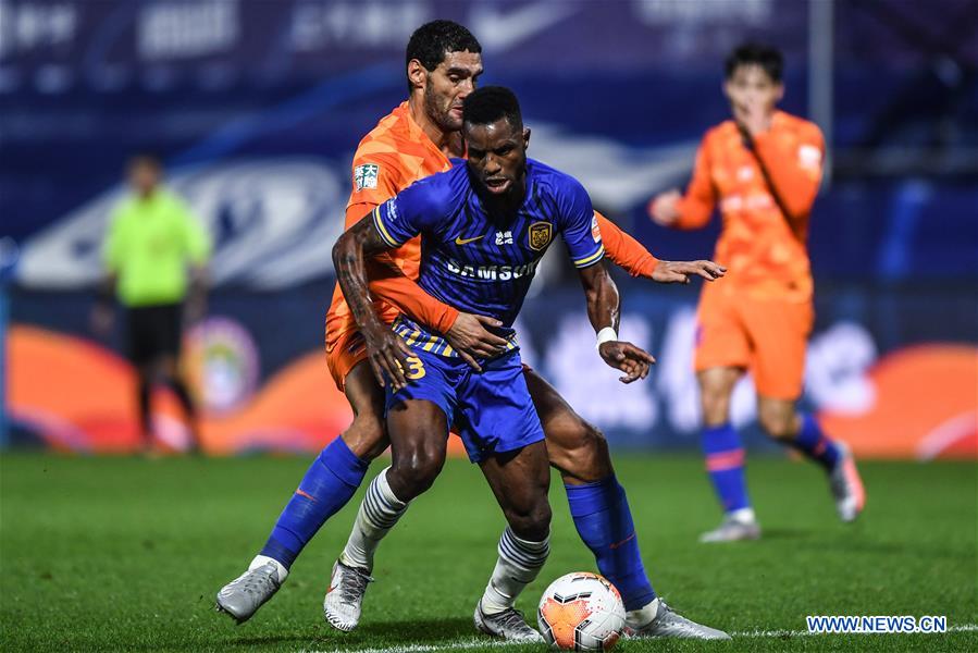 (SP)CHINA-DALIAN-FOOTBALL-CSL-SHANDONG VS JIANGSU (CN)