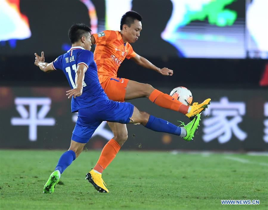 (SP)CHINA-DALIAN-FOOTBALL-CSL-SHANDONG LUNENG VS SHANGHAI GREENLAND SHENHUA (CN)