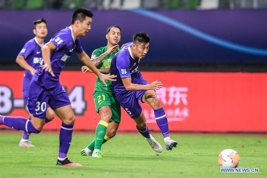 (SP)CHINA-SUZHOU-FOOTBALL-CHINESE SUPER LEAGUE-BEIJING VS TIANJIN (CN)