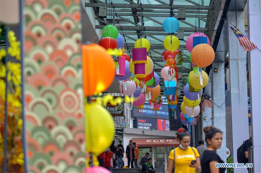 MALAYSIA-KUALA LUMPUR-MID-AUTUMN FESTIVAL-LANTERNS