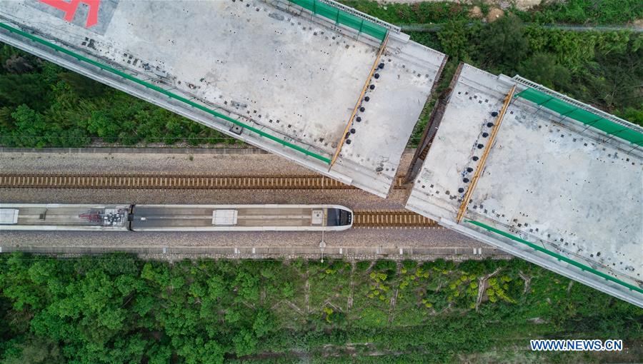 CHINA-FUJIAN-RAILWAY BRIDGE-ROTATION (CN)