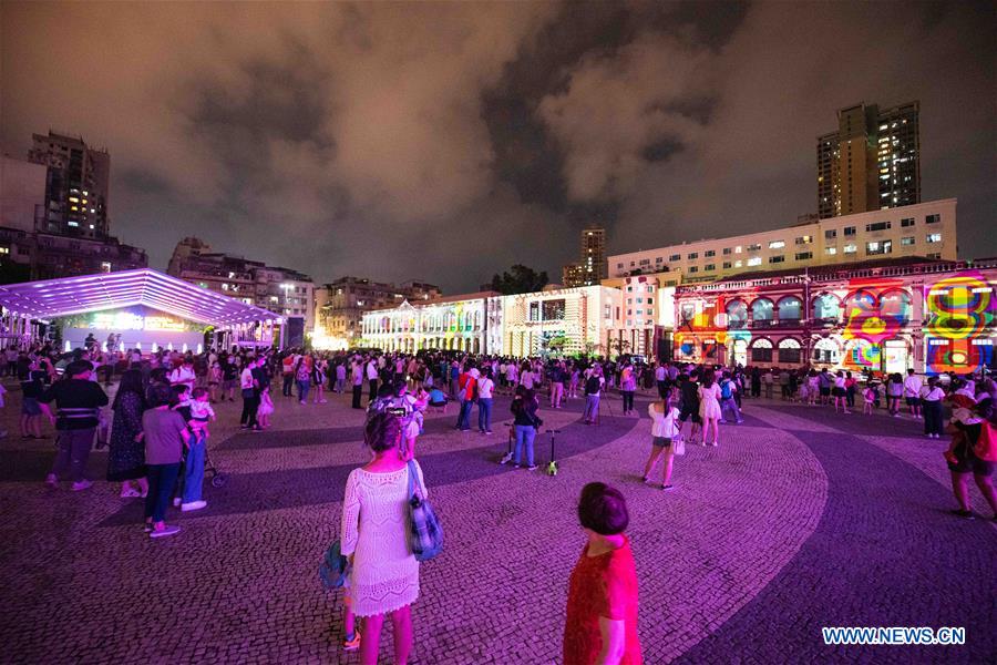 CHINA-MACAO-LIGHT FESTIVAL-OPENING (CN)