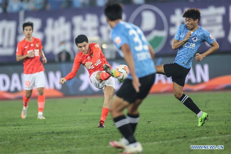 (SP)CHINA-DALIAN-FOOTBALL-CSL-GUANGZHOU EVERGRANDE TAOBAO VS DALIAN PRO(CN)