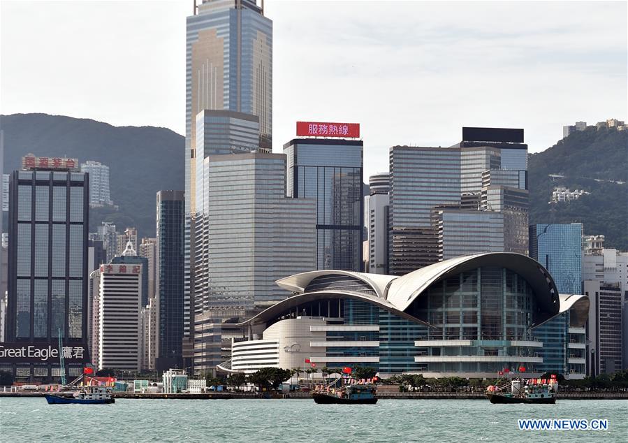 CHINA-HONG KONG-NATIONAL DAY-MID-AUTUMN FESTIVAL-CELEBRATION (CN)