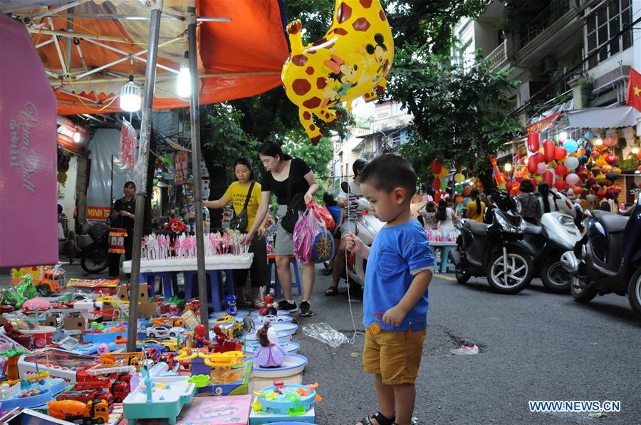 VIETNAM-HANOI-MID-AUTUMN FESTIVAL