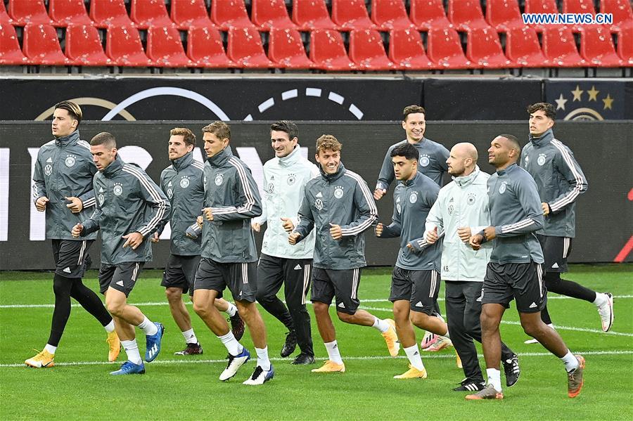 (SP)GERMANY-COLOGNE-FOOTBALL-FRIENDLY MATCH-GERMANY-TRAINING