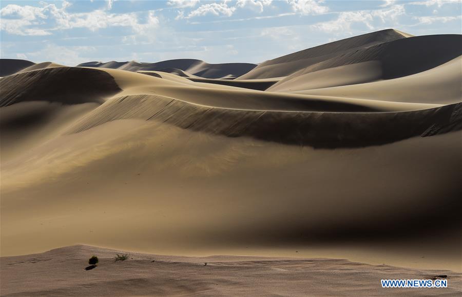 CHINA-INNER MONGOLIA-BADAIN JARAN DESERT (CN)