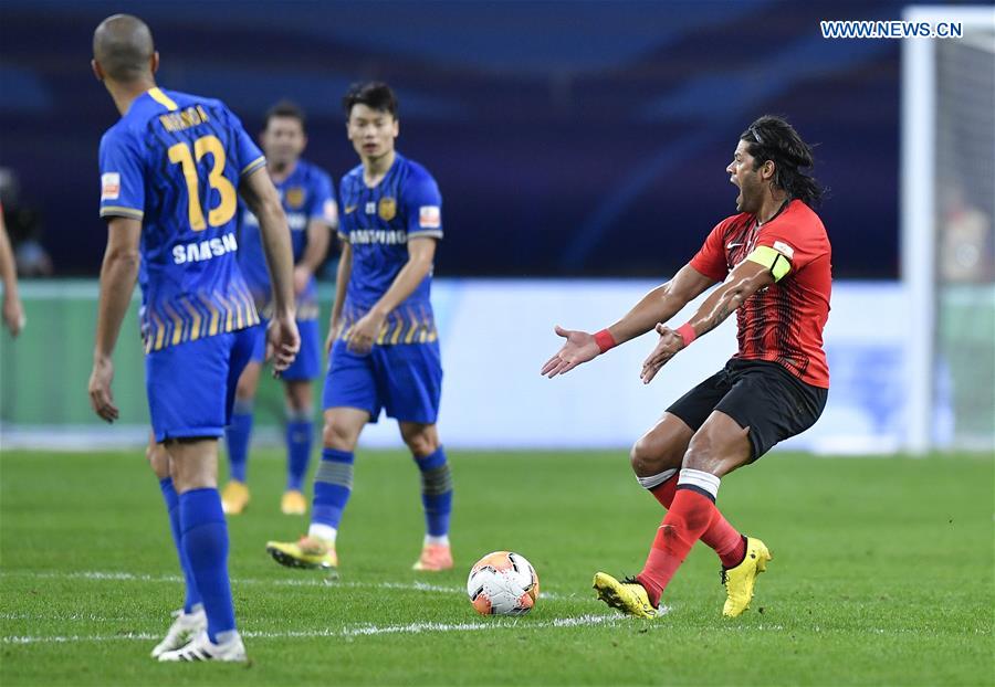 (SP)CHINA-JIANGSU-SUZHOU-FOOTBALL-CSL-JIANGSU SUNING VS SHANGHAI SIPG (CN)