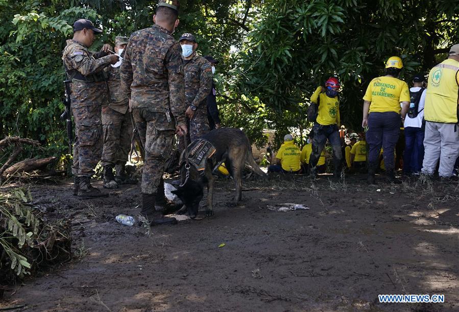 EL SALVADOR-NEJAPA-LANDSLIDE