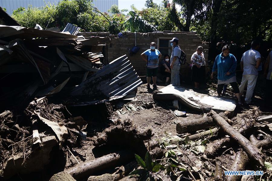 EL SALVADOR-NEJAPA-LANDSLIDE