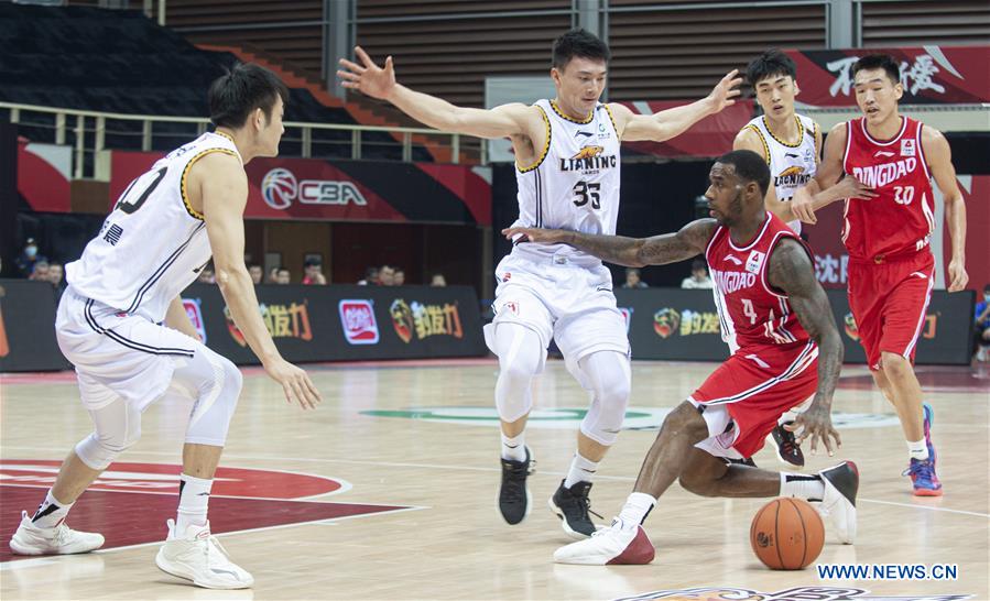 (SP)CHINA-ZHUJI-BASKETBALL-CBA LEAGUE-LIAONING VS QINGDAO (CN)